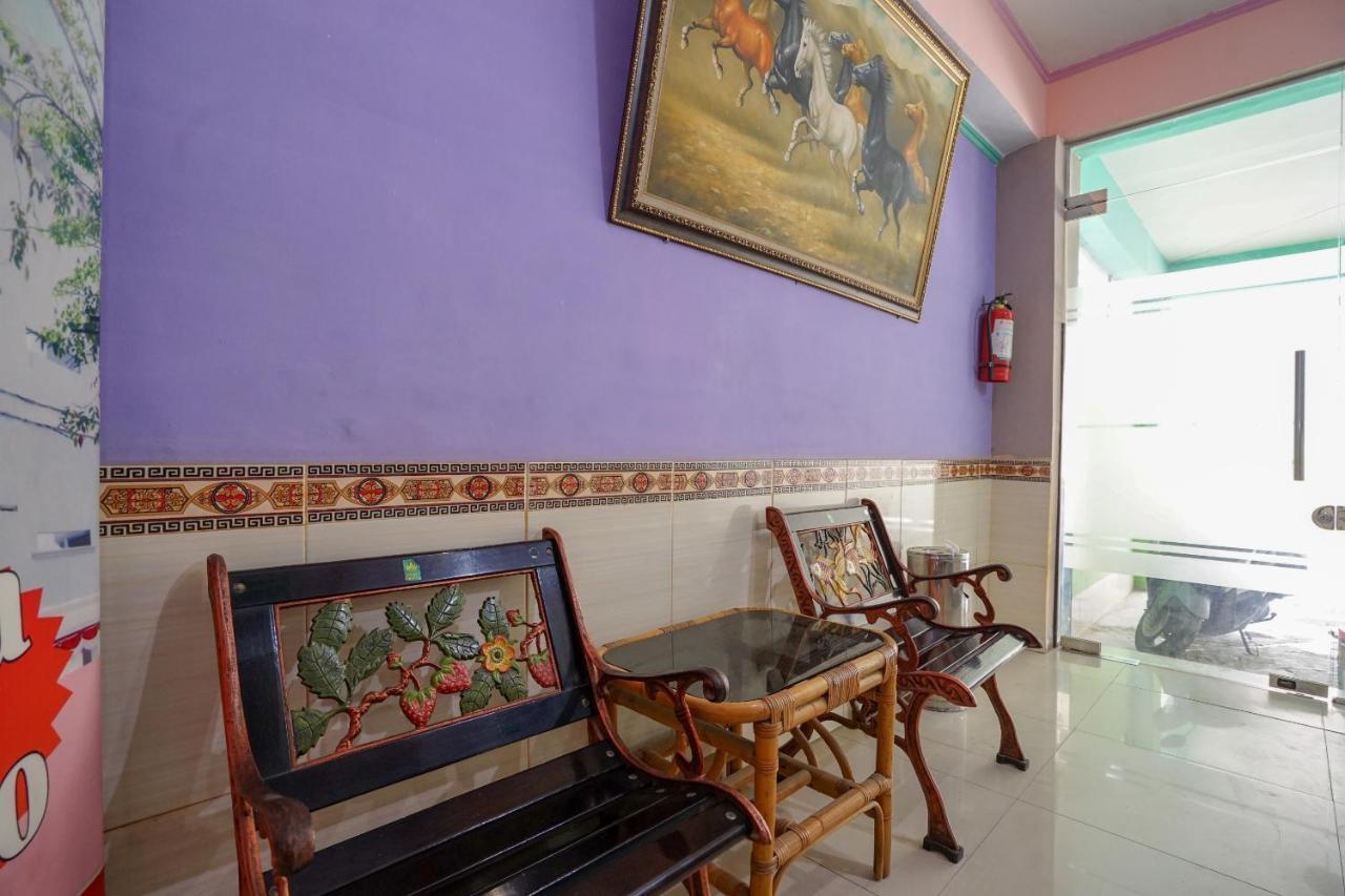 Oyo 1495 Hotel Lendosis Palembang Eksteriør bilde